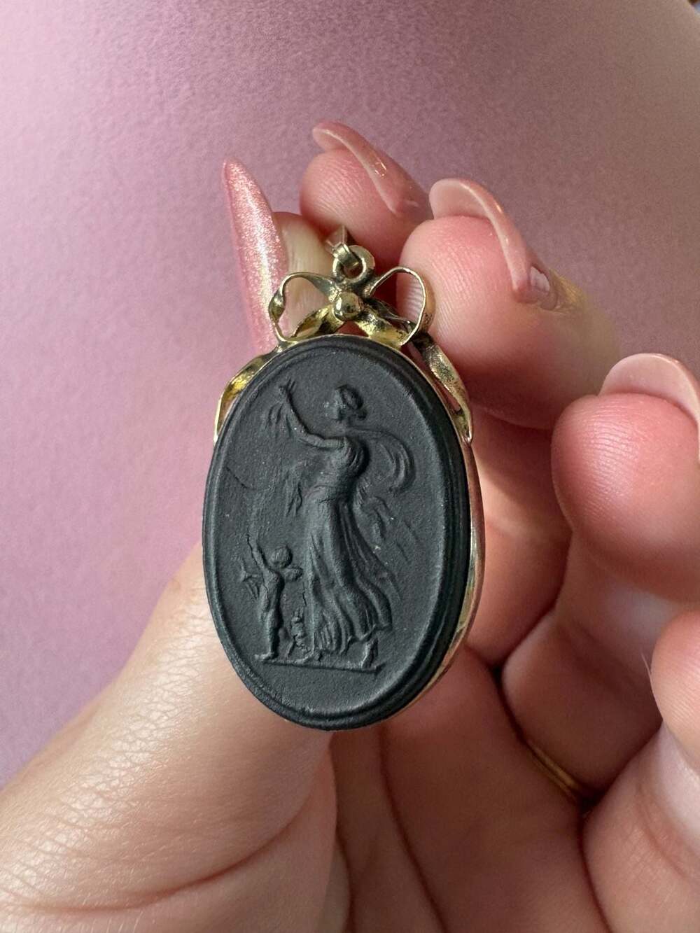 Wedgwood Vintage Mother Love Black Basalt Cameo Pendant Sterling Silver